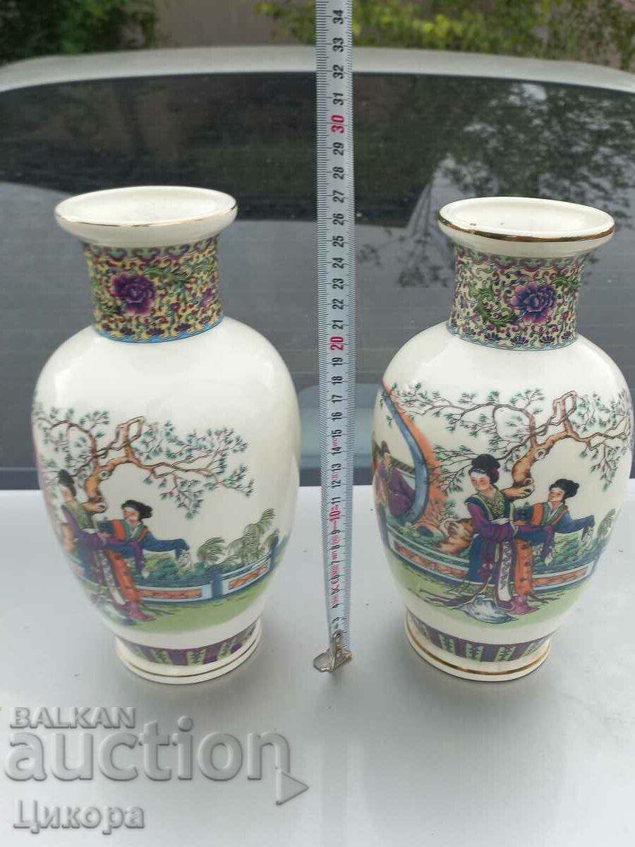 PAIR OF CHINESE PORCELAIN VASES MARKING with price 350.00 BGN | € 178.95