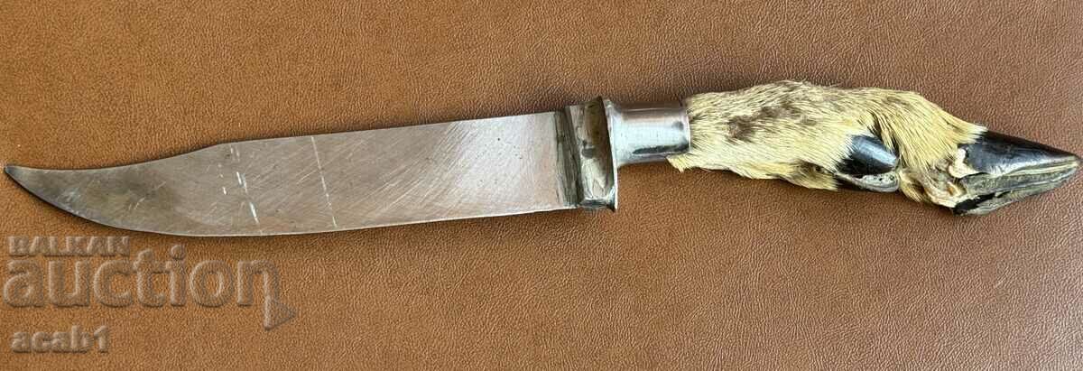 Old hunting knife with price 54.99 BGN | € 28.12 Old hunting knife with price 54.99 BGN | € 28.12