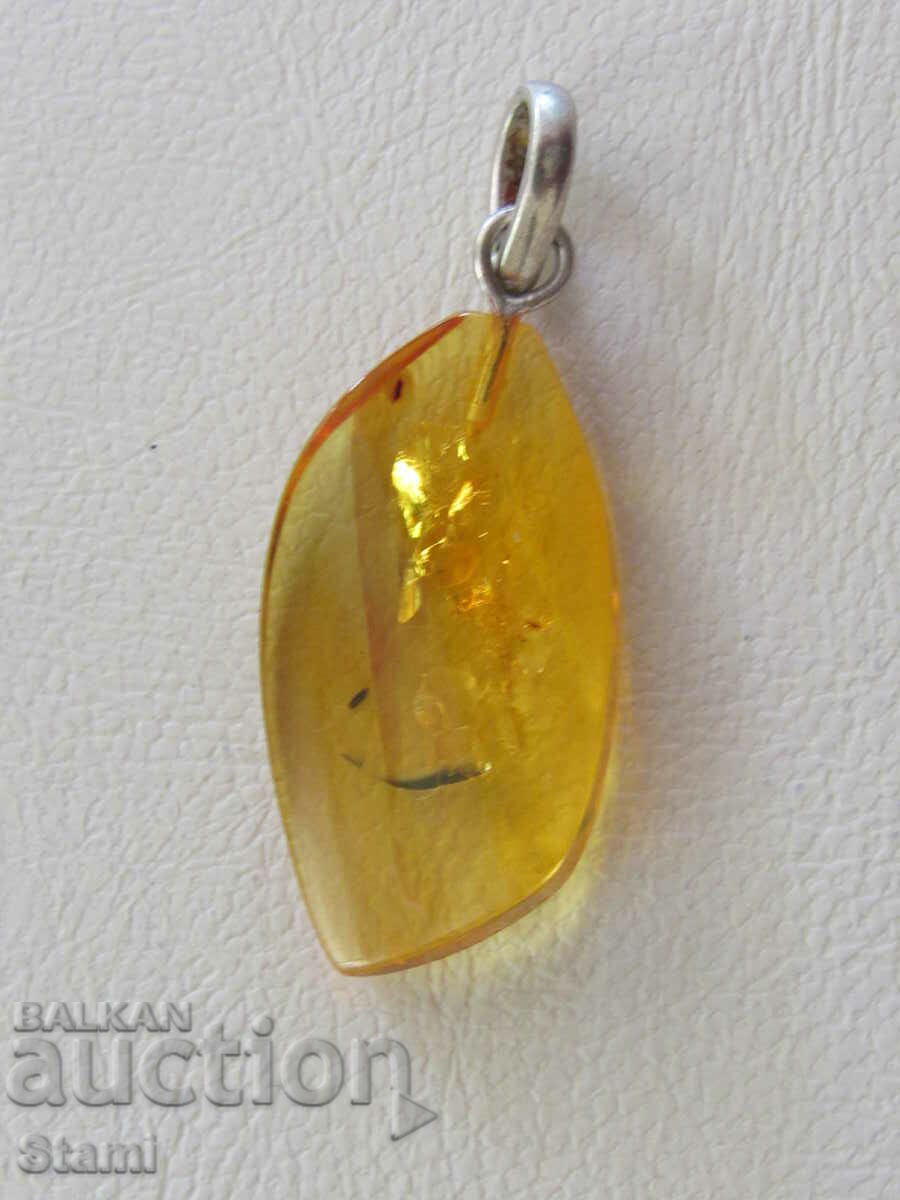 Delivery of Necklace - pendant first-class Baltic amber Delivery of Necklace - pendant first-class Baltic amber