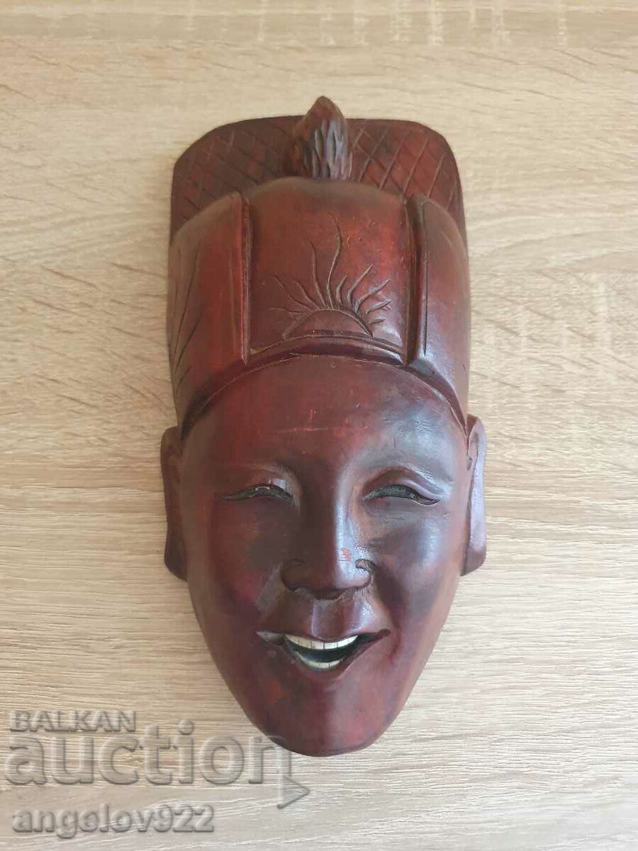 Wooden figure mask!