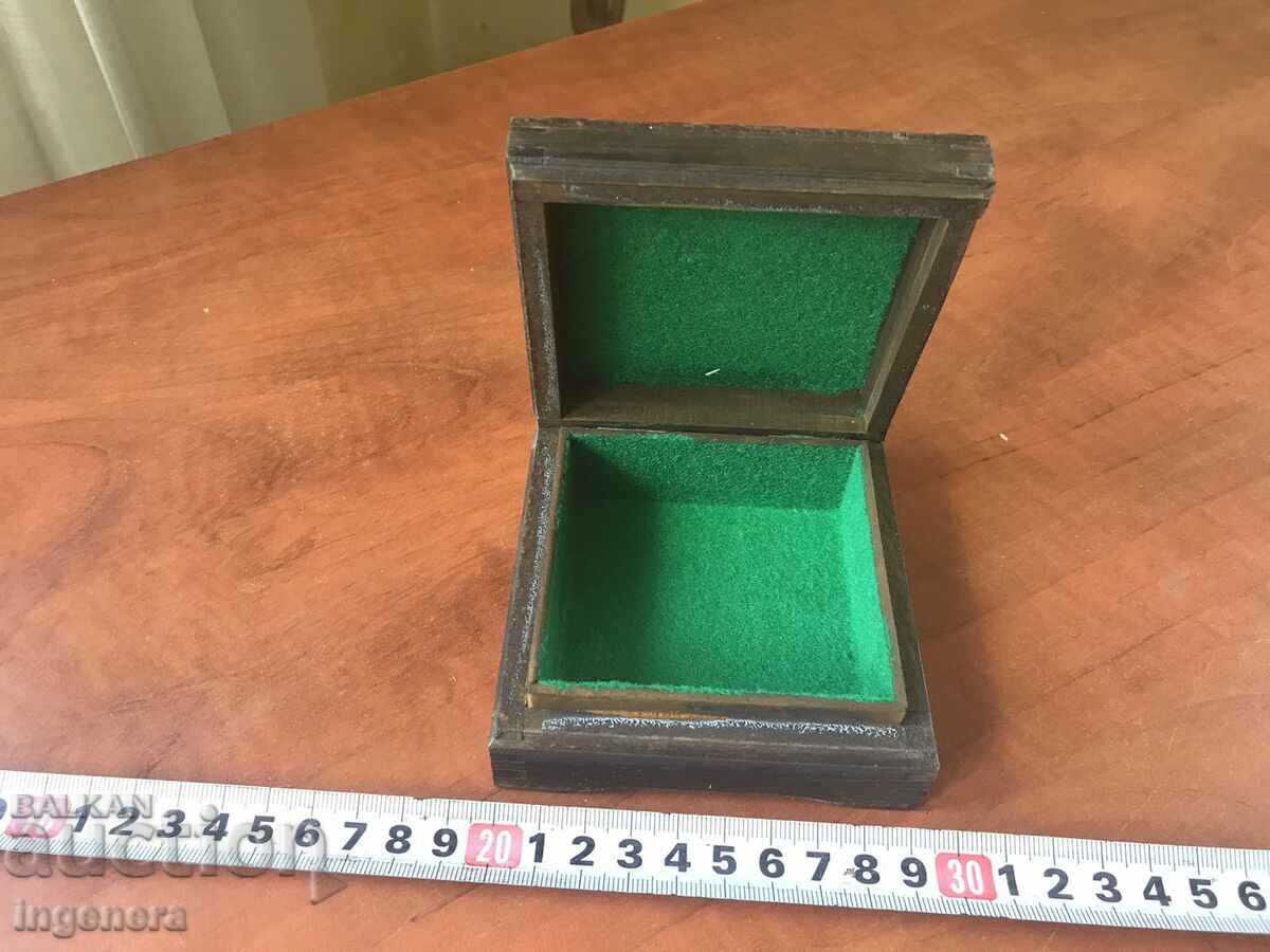 Аукцион КУТИЯ ДЪРВО ПИРОГРАФ РИСУНЪК СТАРИННА ОТ СОЦА МОСТРА Аукцион КУТИЯ ДЪРВО ПИРОГРАФ РИСУНЪК СТАРИННА ОТ СОЦА МОСТРА