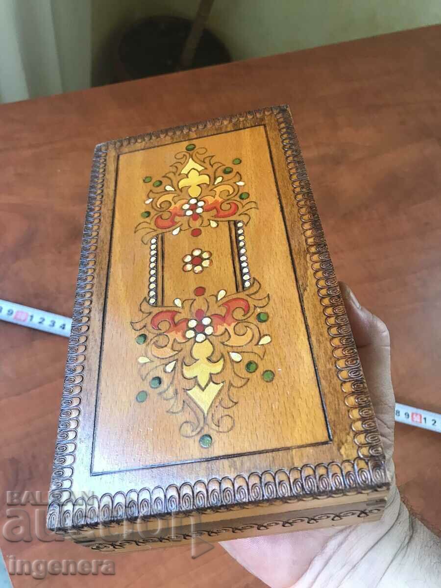 Доставка на КУТИЯ ДЪРВО ПИРОГРАФ РИСУНЪК СТАРИННА ОТ СОЦА МОСТРА Доставка на КУТИЯ ДЪРВО ПИРОГРАФ РИСУНЪК СТАРИННА ОТ СОЦА МОСТРА