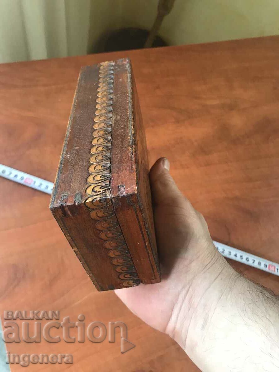 КУТИЯ ДЪРВО ПИРОГРАФ РИСУНЪК СТАРИННА ОТ СОЦА МОСТРА - 5 КУТИЯ ДЪРВО ПИРОГРАФ РИСУНЪК СТАРИННА ОТ СОЦА МОСТРА - 5