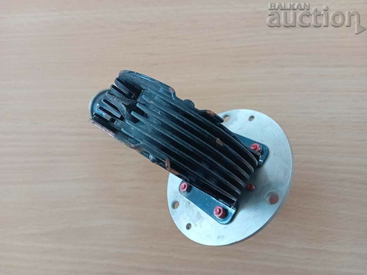 Delivery of magnetron m-62 beam 2 USSR copper with silver plating Delivery of magnetron m-62 beam 2 USSR copper with silver plating