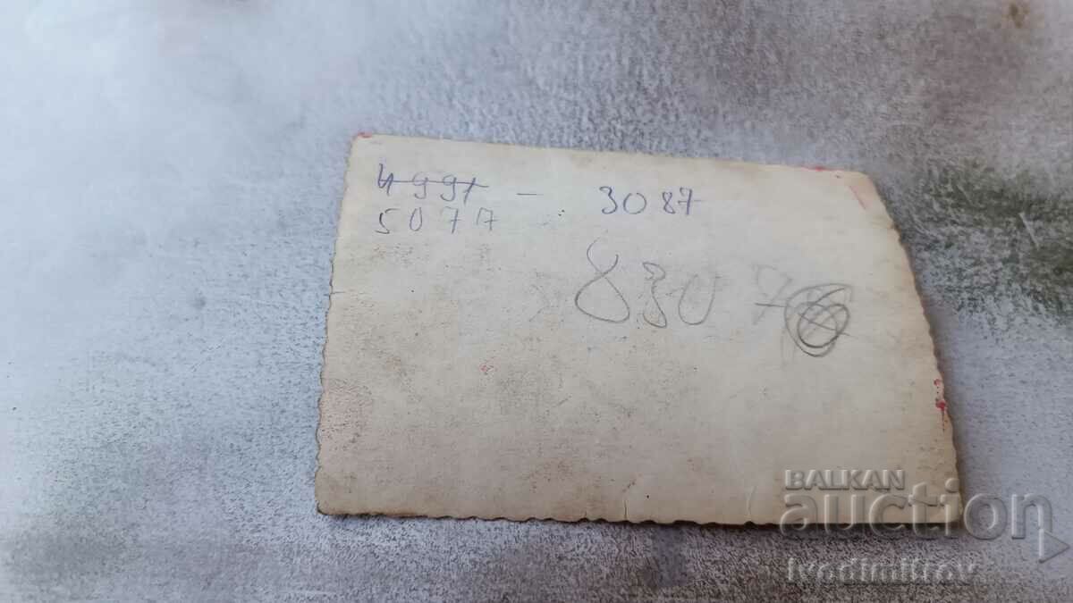 Photo Young men and women in the river with price 1.65 BGN | € 0.84