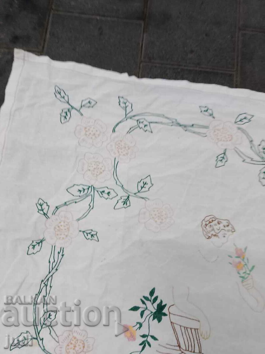 Large embroidery decoration - 6 Large embroidery decoration - 6