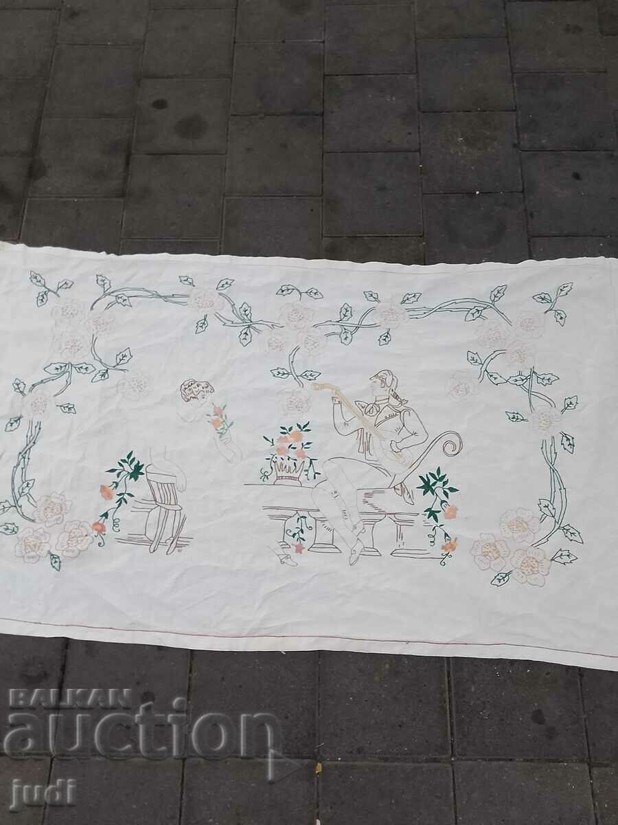 Large embroidery decoration
