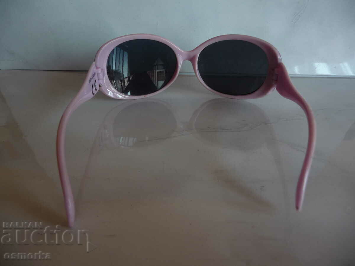 Auction Children's sunglasses pink with purple and black sun sea Auction Children's sunglasses pink with purple and black sun sea