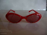 Детски слънчеви очила червени с цветенца слънце море мода