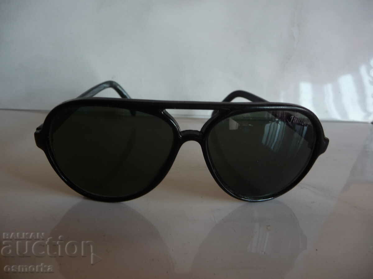 Children's sunglasses black sun sea fashion modern dark