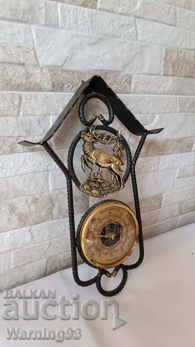 Стар метален немски барометър - 1970" година - Антика с цена € 38.00 | 74.32 лв. Стар метален немски барометър - 1970" година - Антика с цена € 38.00 | 74.32 лв.