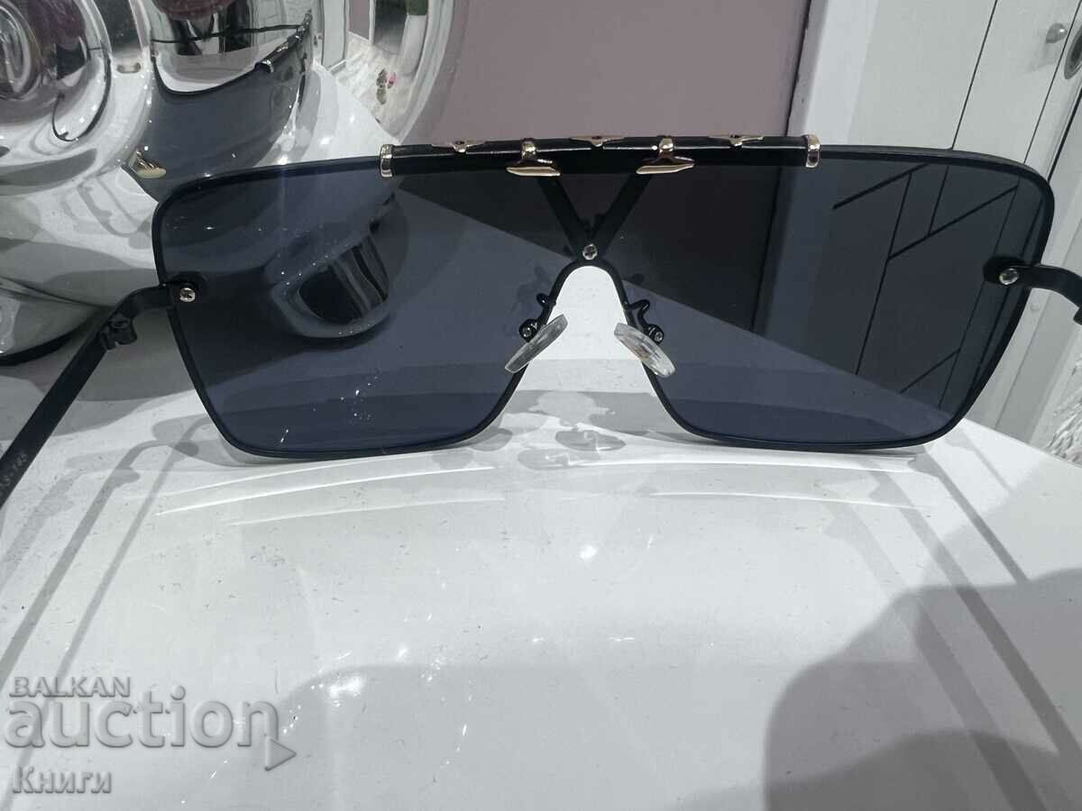 Мъжки слънчеви очила Louis Vuitton