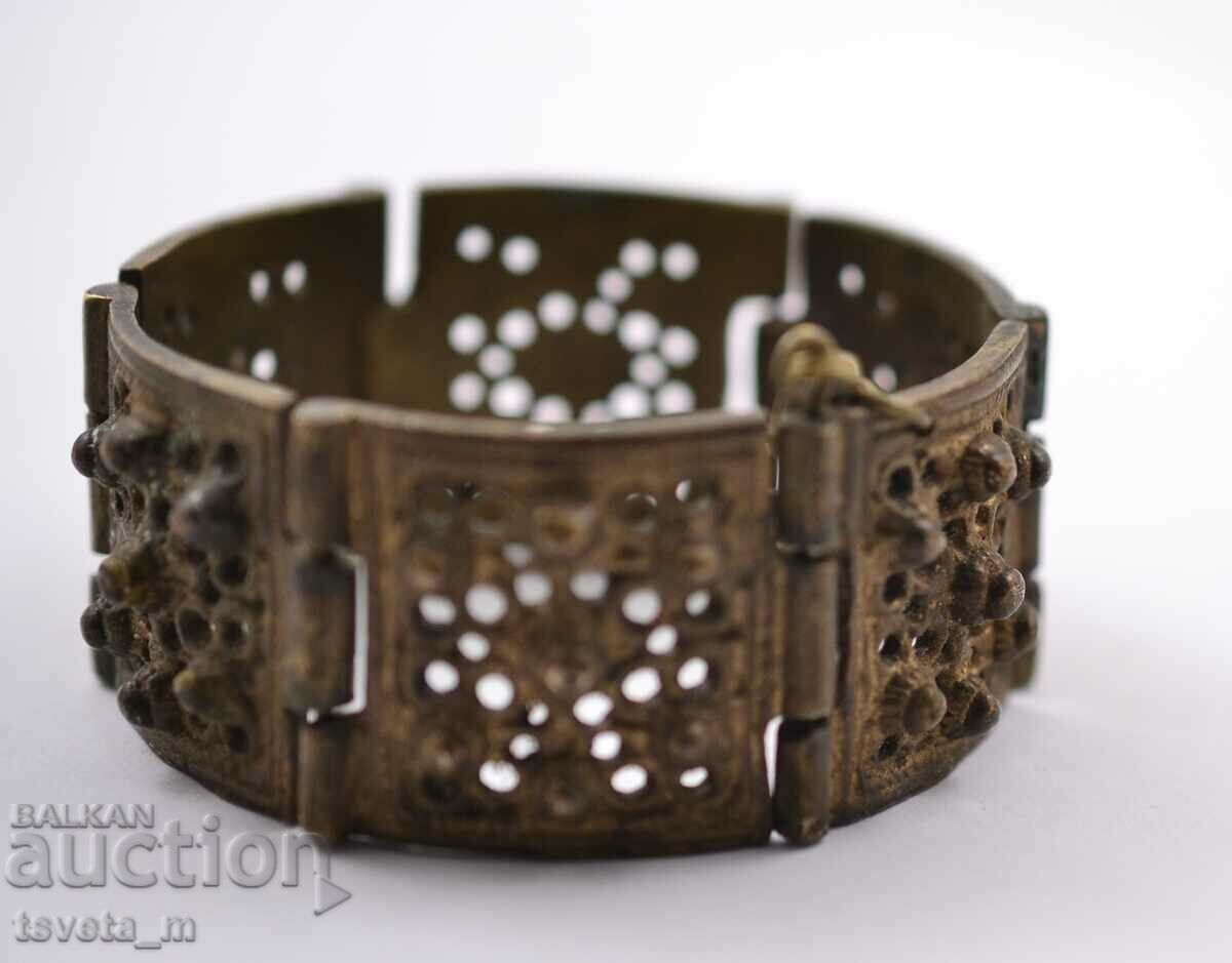 Βραχιόλι από φιλιγκράν αντίκα, λαϊκή φορεσιά με τιμή 45.00 BGN | € 23.01