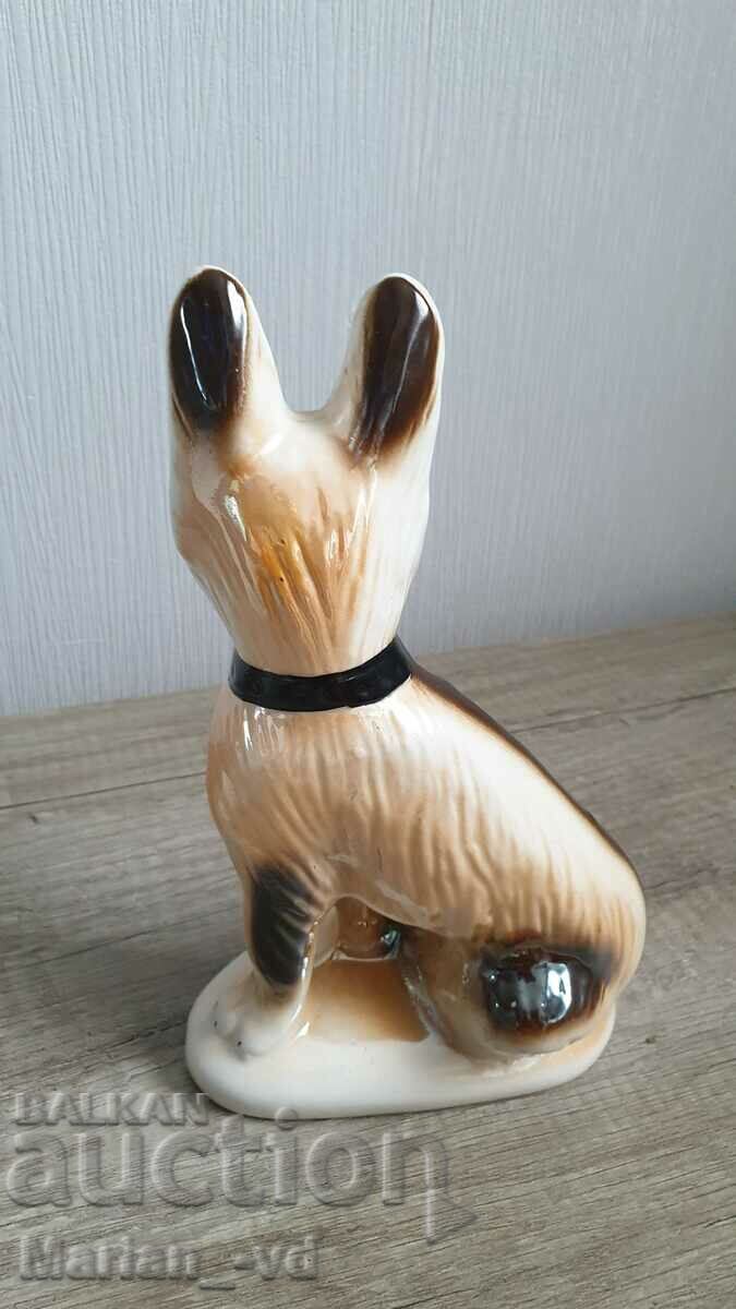 Delivery of Porcelain figurine of a German Shepherd 20 cm made in Brazil Delivery of Porcelain figurine of a German Shepherd 20 cm made in Brazil