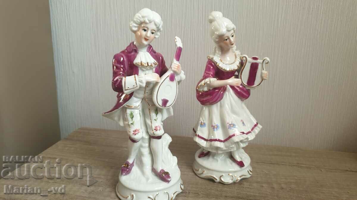 Porcelain figures