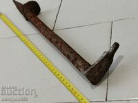 Παλιό σφυρηλατημένο αμόνι χαλκού για χαλκούς