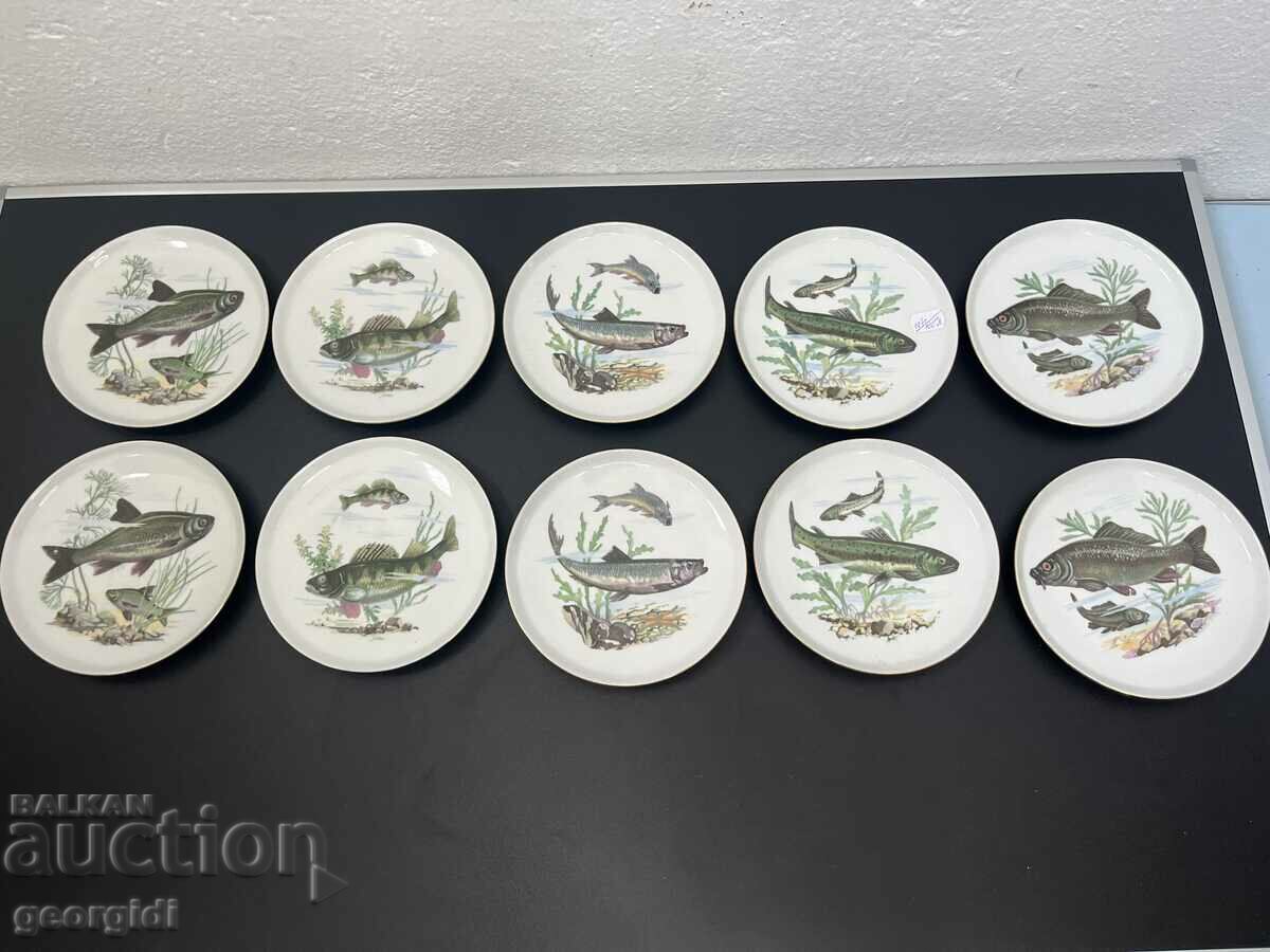 German Fish Porcelain Plates. #5738