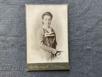 Стара снимка картон Ив. А. Карастоянов 1900 портрет момиче