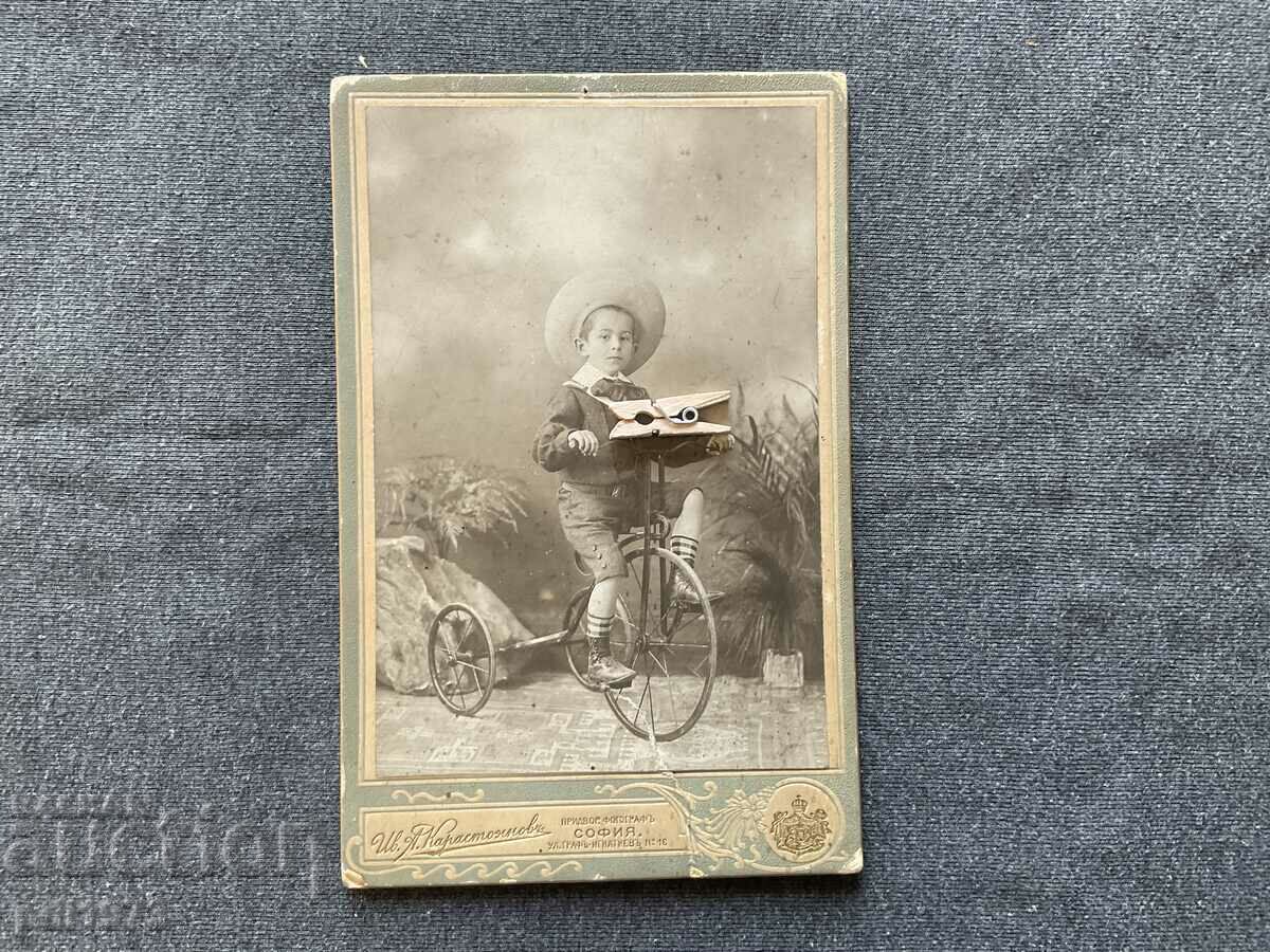 Παλιό φωτογραφικό χαρτόνι Ιβ. A. Karastoyanov 1900 αγόρι ποδήλατο
