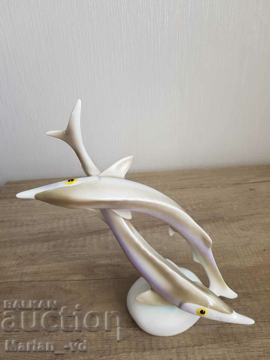 Old porcelain Hollohaza fish figure with price 60.00 BGN | € 30.68 Old porcelain Hollohaza fish figure with price 60.00 BGN | € 30.68