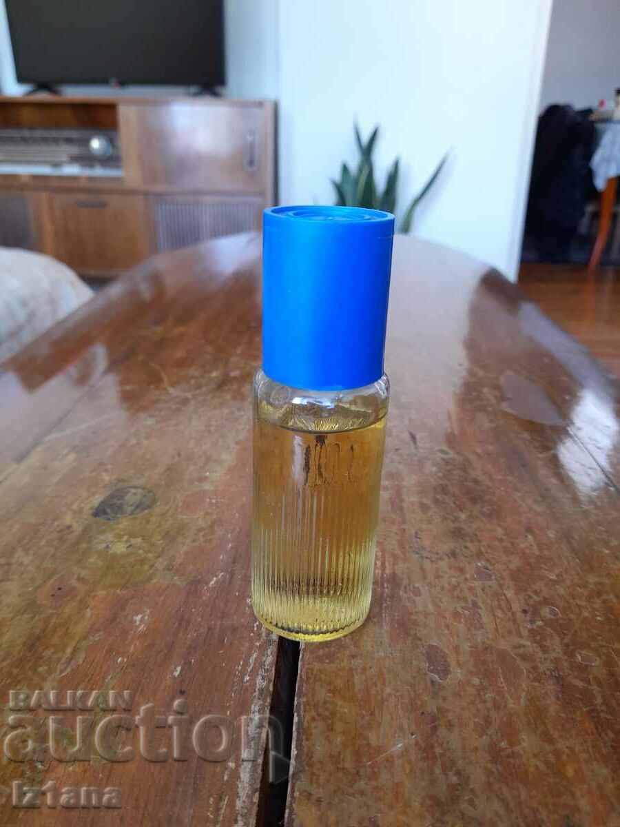 Auction  Old cologne Mustang