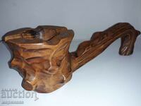 LARGE "PIPE" ASHTRAY. WOOD CARVING