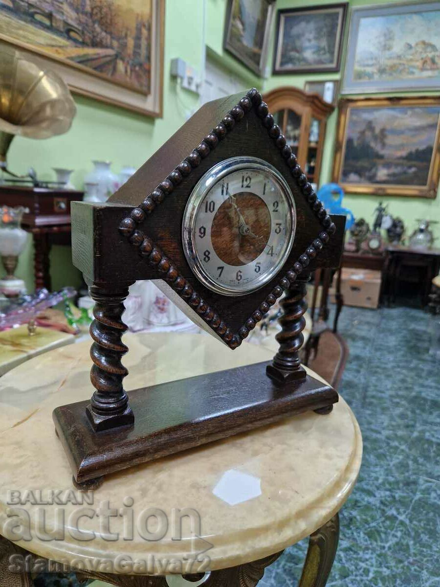 Delivery of Antique collectible English desk clock