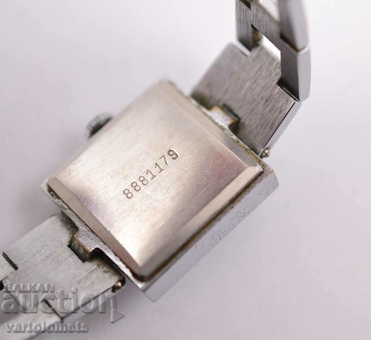 Women's watch ZARYA USSR - works with price 12.00 BGN | € 6.14 Women's watch ZARYA USSR - works with price 12.00 BGN | € 6.14