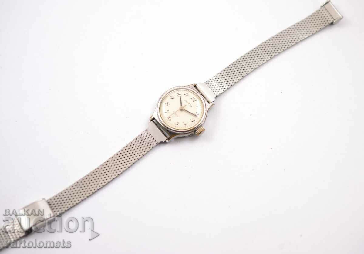 Delivery of ZentRa 2000 Women's Watch - Works Delivery of ZentRa 2000 Women's Watch - Works