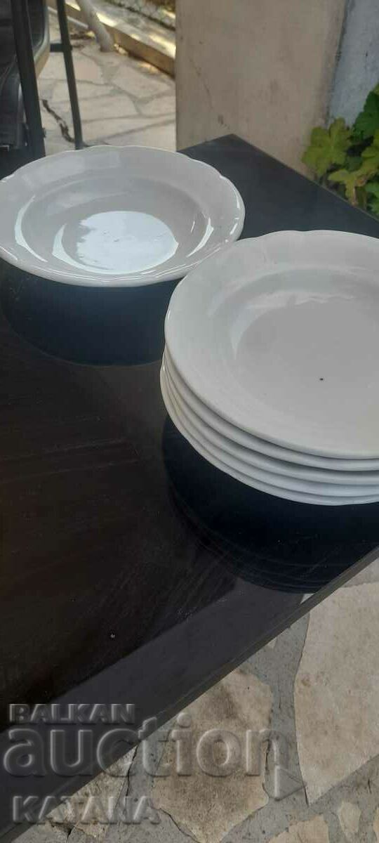 Παλιά πιάτα, σέρβις, επιτραπέζια σκεύη με τιμή 18.00 BGN | € 9.20 Παλιά πιάτα, σέρβις, επιτραπέζια σκεύη με τιμή 18.00 BGN | € 9.20