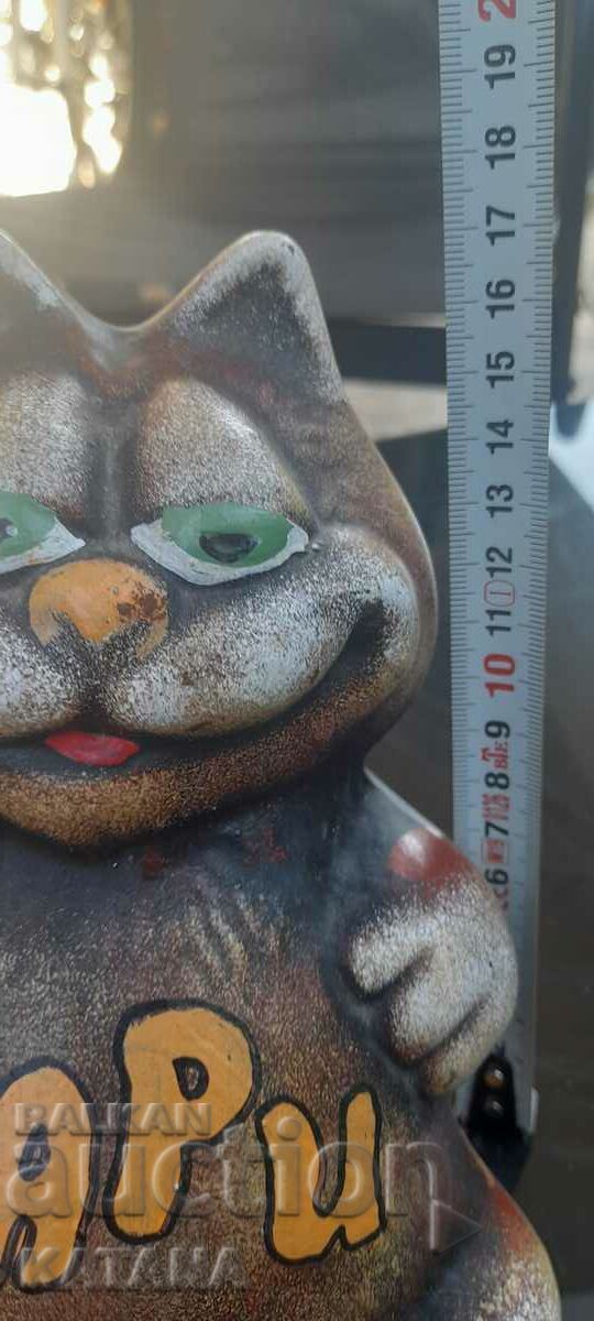 Delivery of Piggy bank cat ceramic "party money"