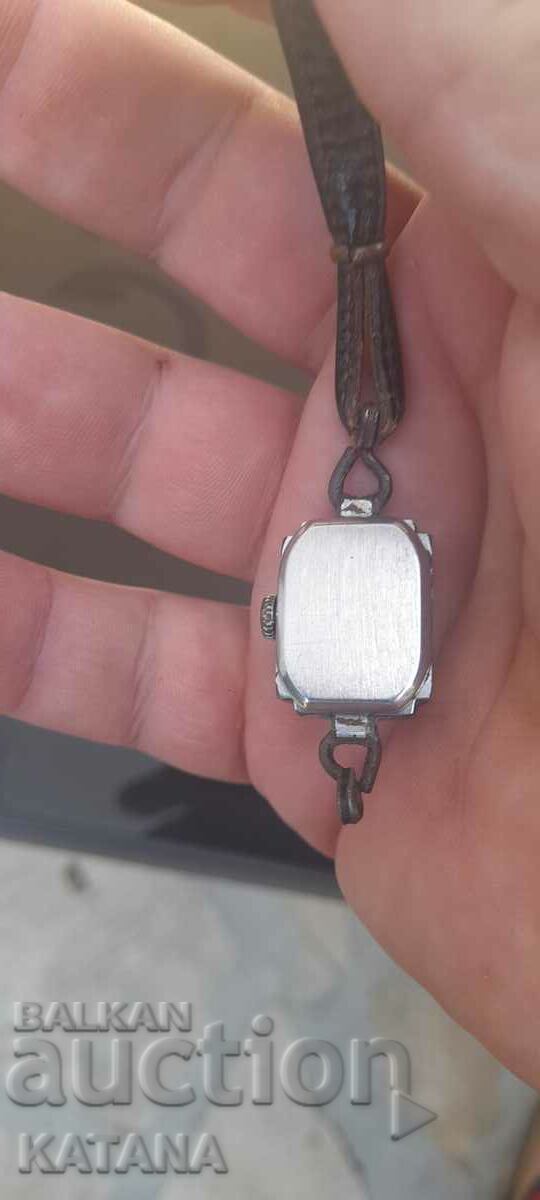 Auction  Women's watch BEAM