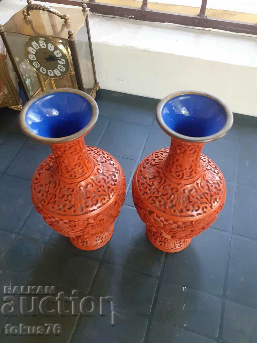 Cinnabar Laquer - a pair of lovely old Chinese vases unique with price 490.00 BGN | € 250.53 Cinnabar Laquer - a pair of lovely old Chinese vases unique with price 490.00 BGN | € 250.53