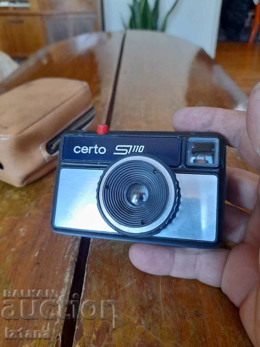 Auction Old Certo S 110 camera Auction Old Certo S 110 camera
