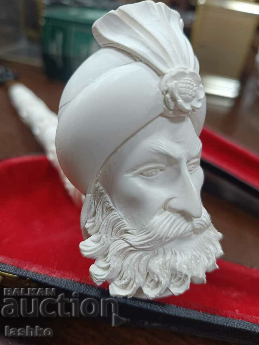 An old pipe - 5 An old pipe - 5