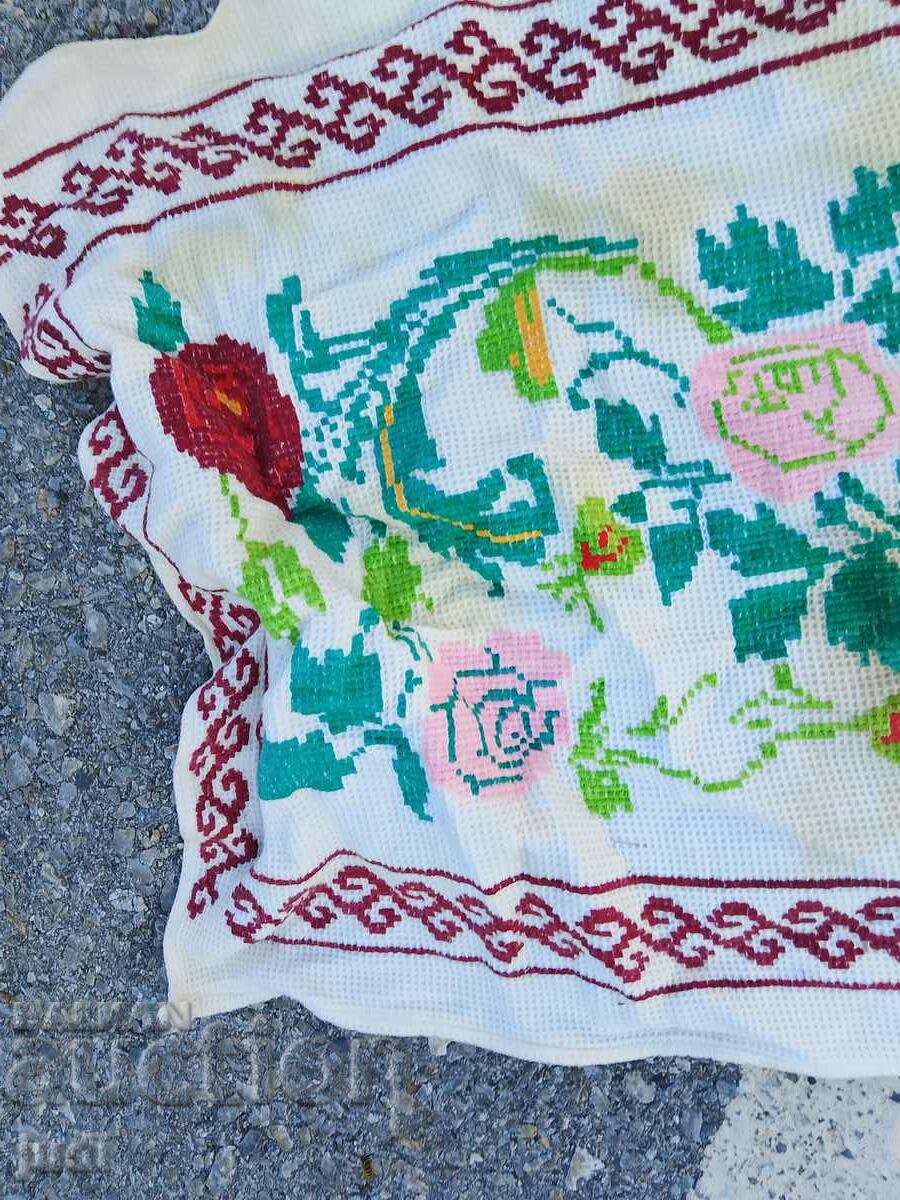 Embroidery tablecloth - 6 Embroidery tablecloth - 6