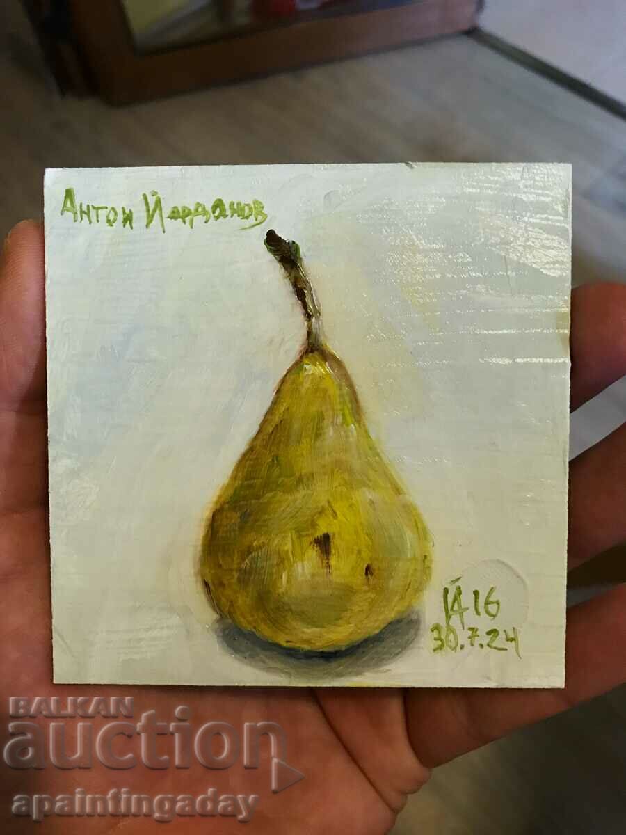 Poza zilei - Pear No. 16 - Hood. Anton Yordanov