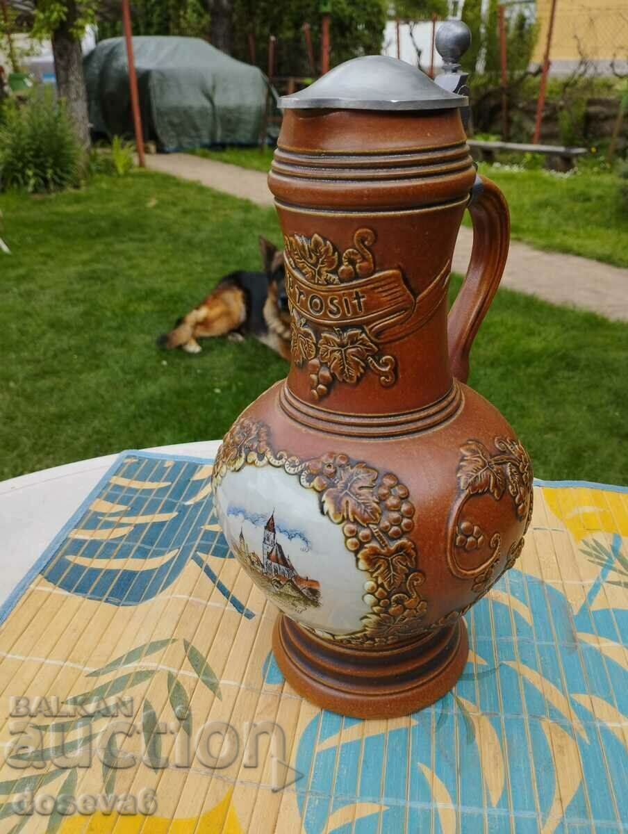 Urcior original KING HANDMALEREI cu capac de tabla cu preț € 18.00 | 35.20 BGN