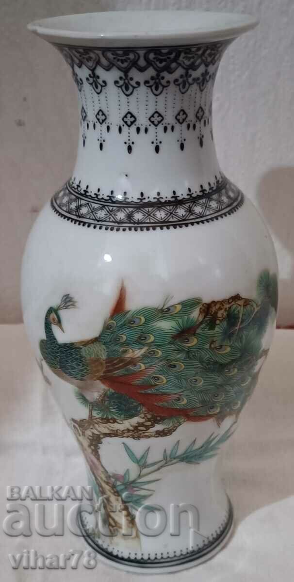 МАЛКА КИТАЙСКА ВАЗА - 7 МАЛКА КИТАЙСКА ВАЗА - 7