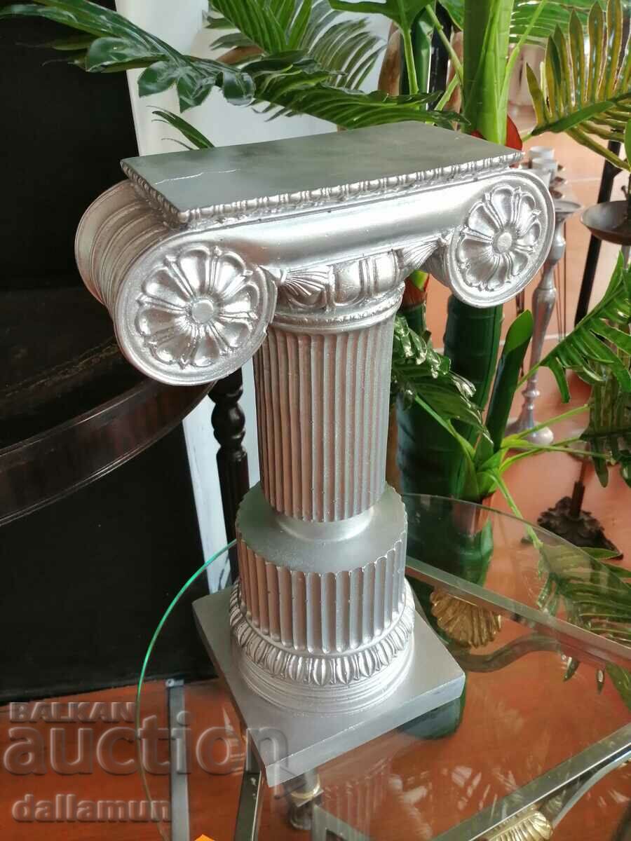 Roman column stand for decor