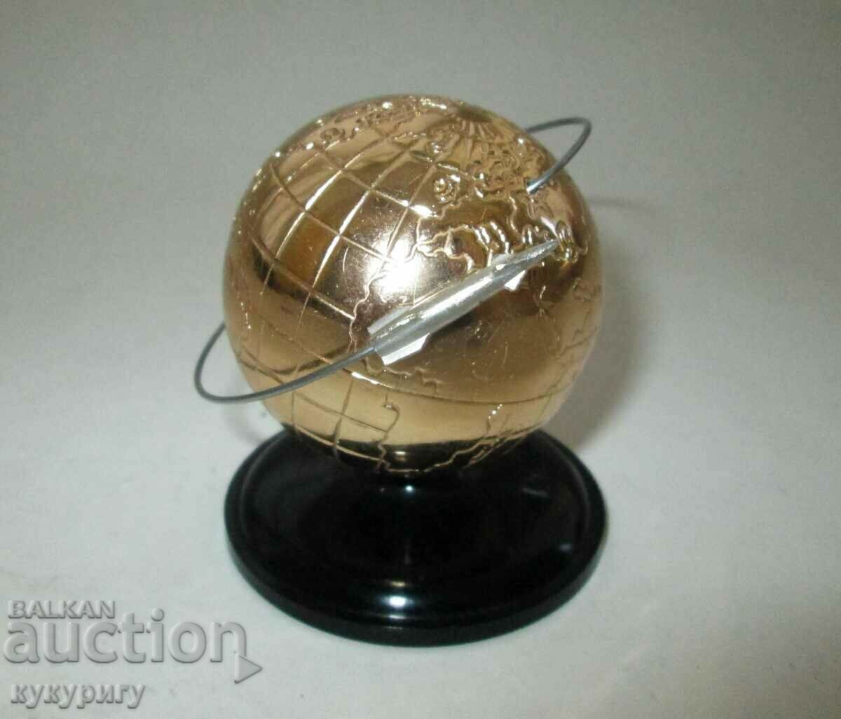 Old Russian Soc USSR space model cosmos Y. Gagarin 1961