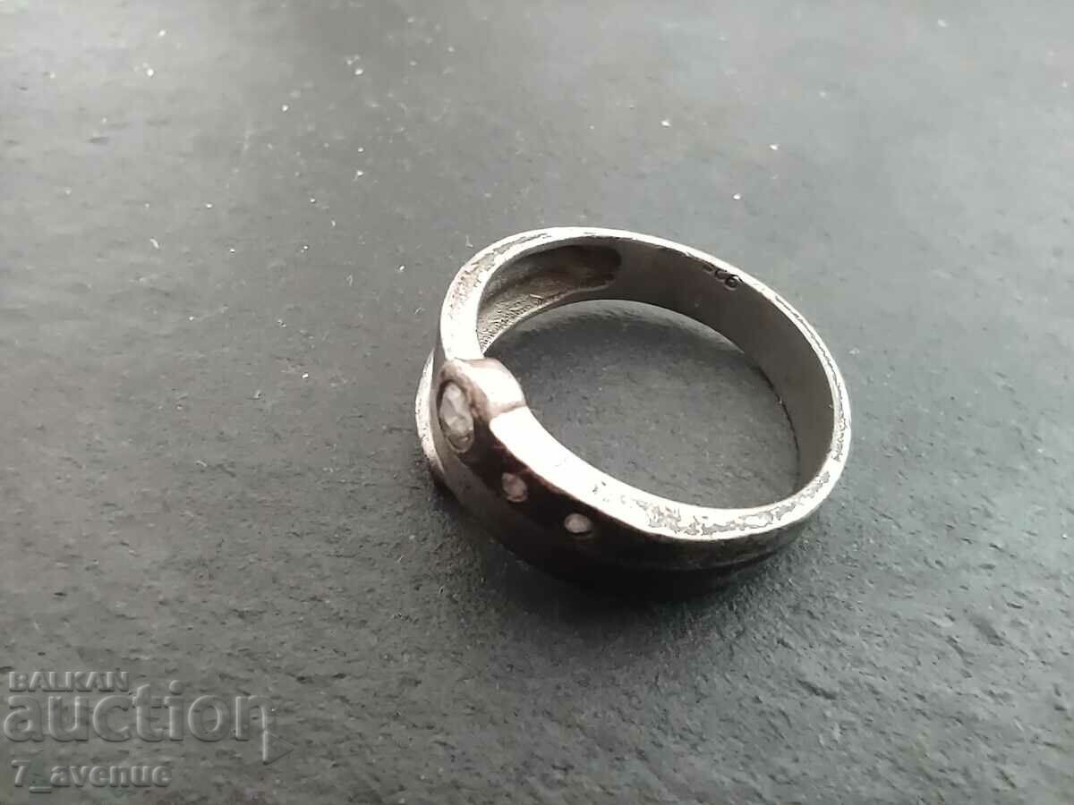 Δημοπρασία Παλιό Δαχτυλίδι, ασήμι και φυσικές πέτρες, 31.07.2024 Δημοπρασία Παλιό Δαχτυλίδι, ασήμι και φυσικές πέτρες, 31.07.2024