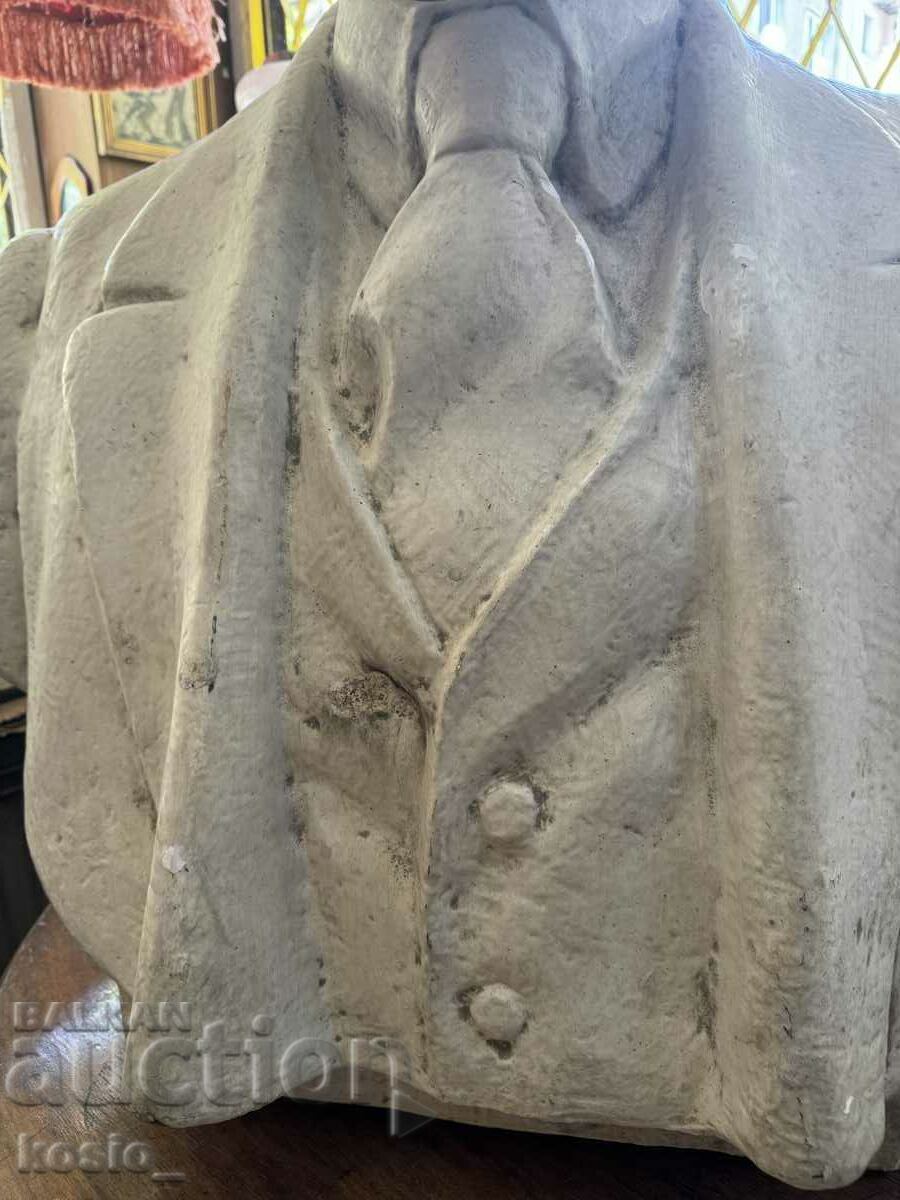 Licitație Bust uriaș al figurii lui Lenin statuie sculptură