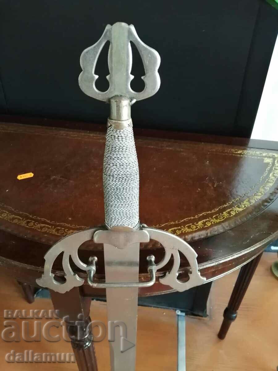 Delivery of old saber 104 cm Delivery of old saber 104 cm