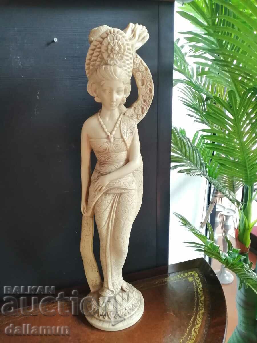 ancient chinese goddess statuette - 5