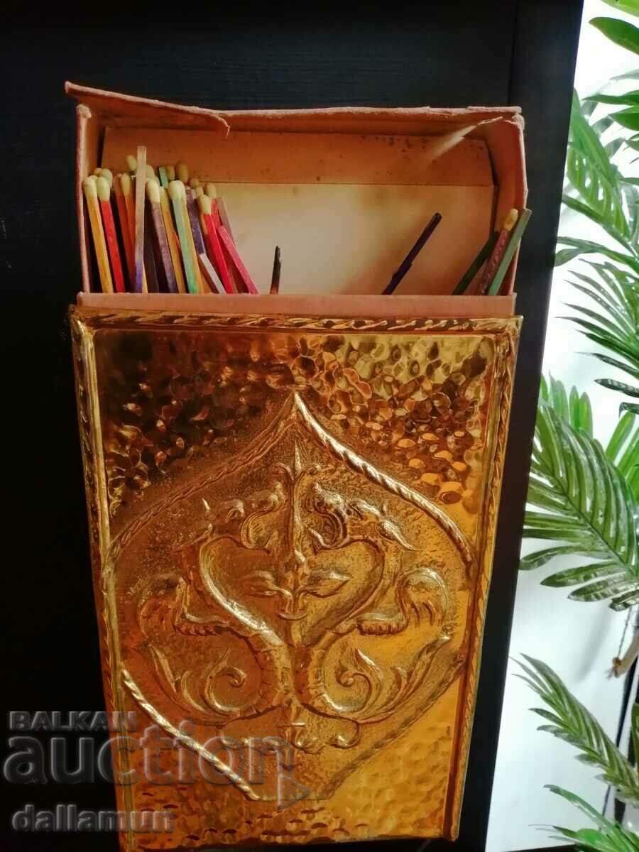antique metal matchbox on iron stand with price 77.00 BGN | € 39.37 antique metal matchbox on iron stand with price 77.00 BGN | € 39.37