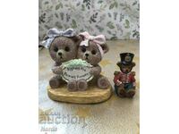 Small figures Bears