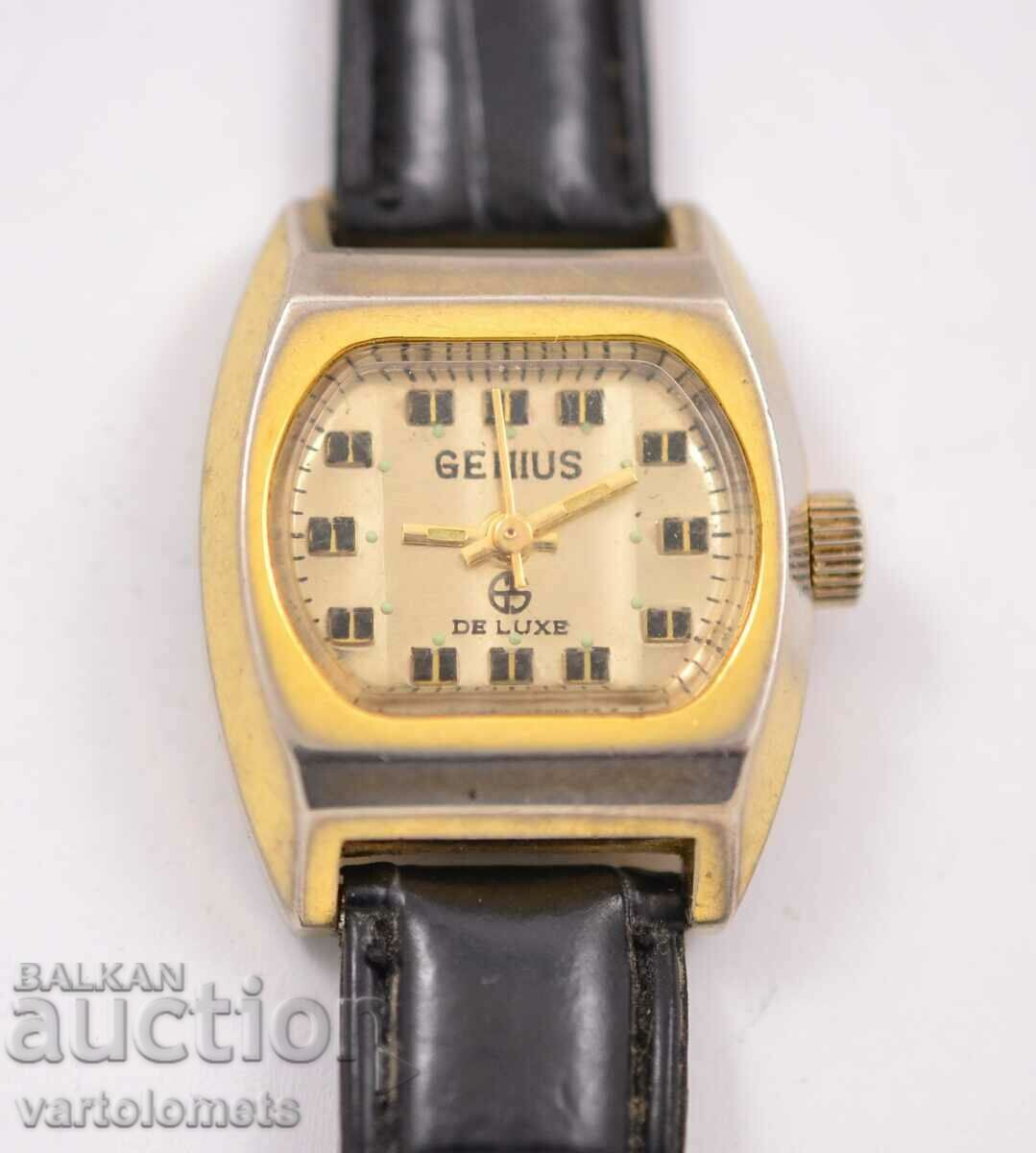 GENIUS de LUXE gold plated women's watch - working