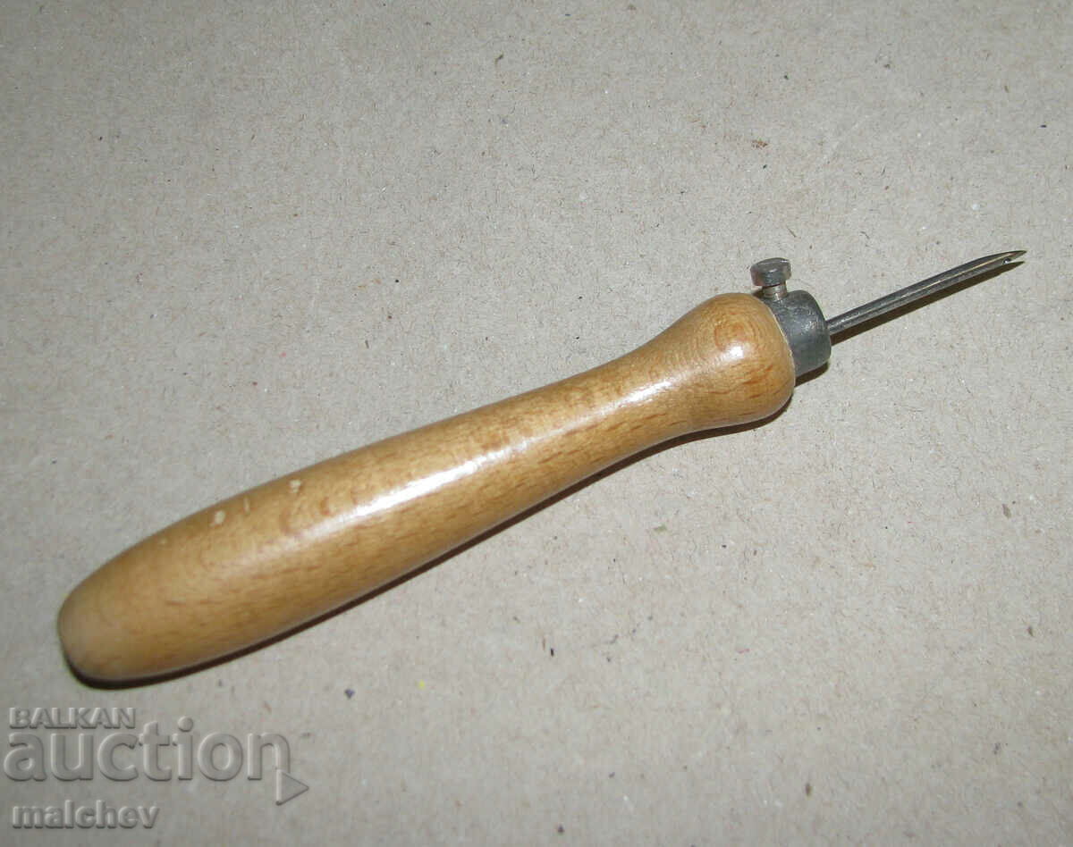 Old blow needle 13 cm with wooden handle, adjustable