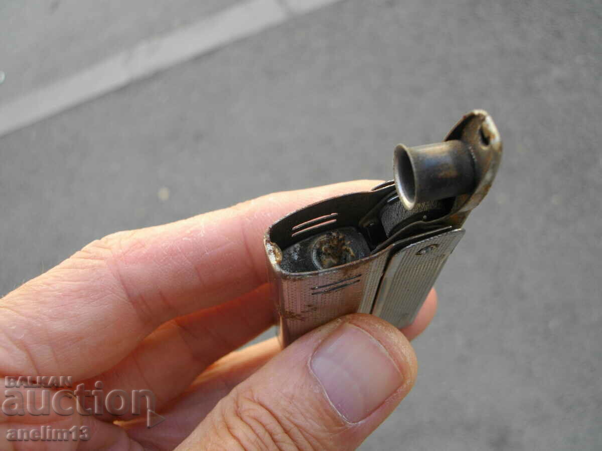 OLD IMCO GASOLINE LIGHTER - 7